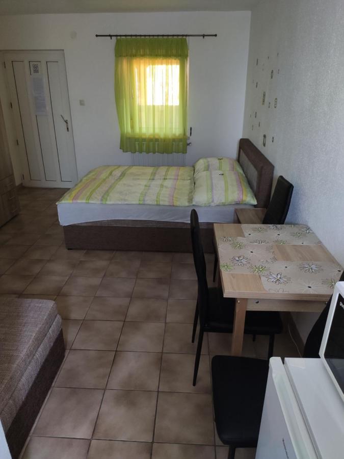 Vasti Apartman 시오포크 외부 사진