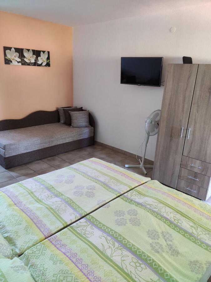Vasti Apartman 시오포크 외부 사진
