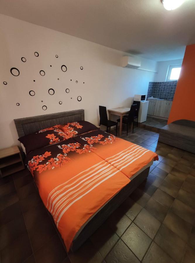 Vasti Apartman 시오포크 외부 사진