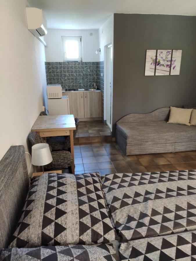 Vasti Apartman 시오포크 외부 사진