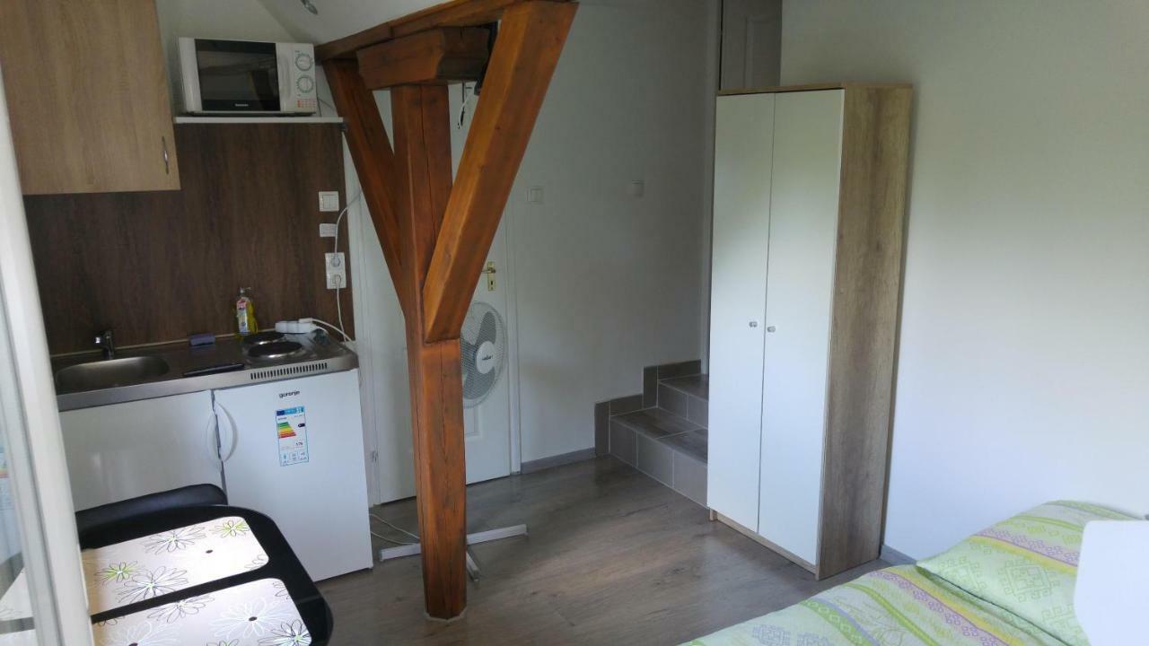 Vasti Apartman 시오포크 외부 사진